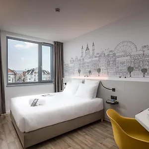 3* מלון B&B Hotel Budapest City