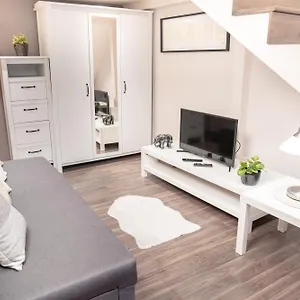 Apartman Bakats Square Premium With Ac, Budapest