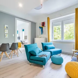 Bpr Color Fusion With A/c Apartamento