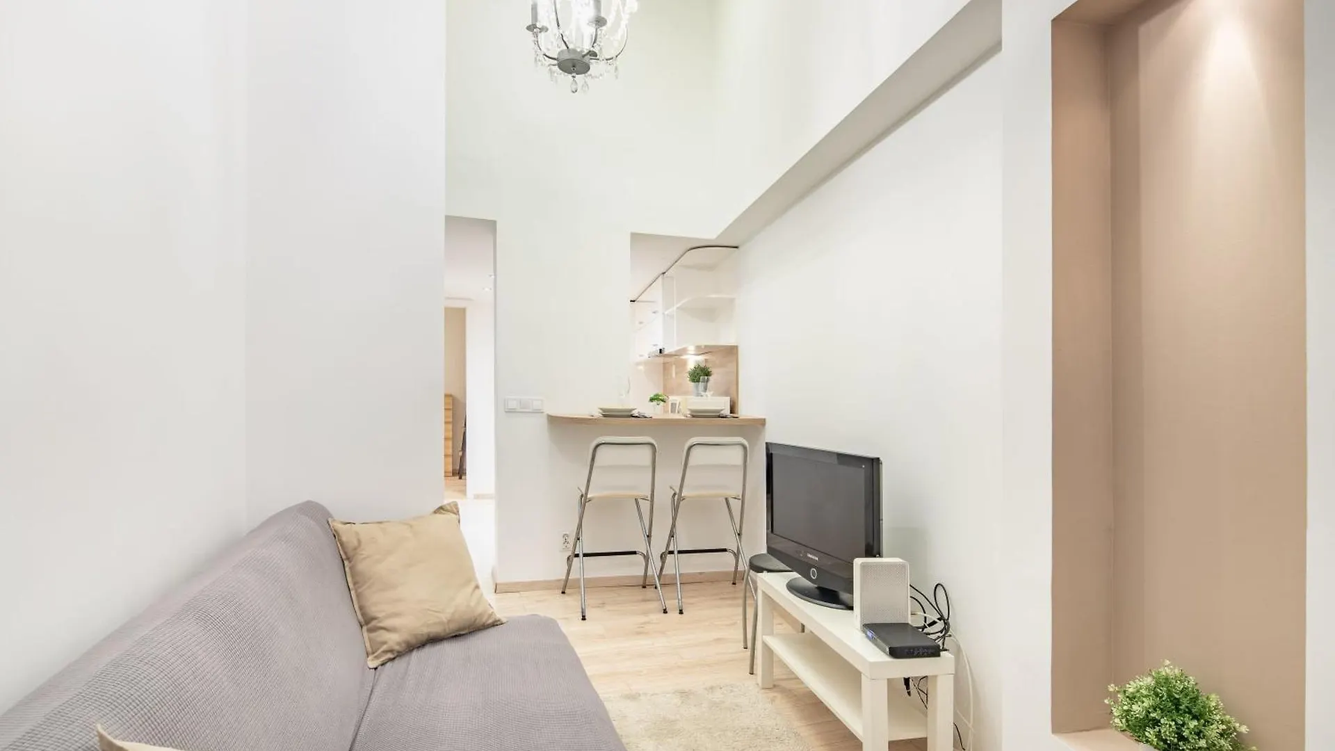 Central And Cute With 3 Rooms And Ac Budapest 0*,